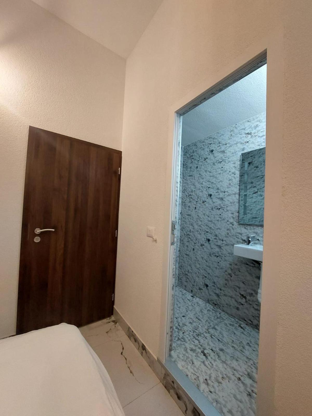 Hotel Inn Prizren Zewnętrze zdjęcie